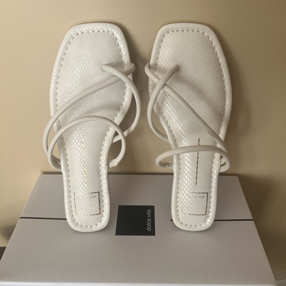 DOLCE VITA - Leanna Strappy Sandal - NEW